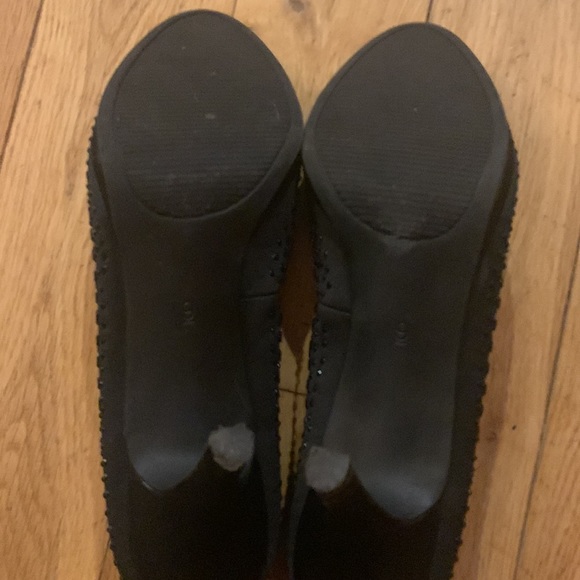 Kelly & Katie black sequin pumps - Picture 4 of 4